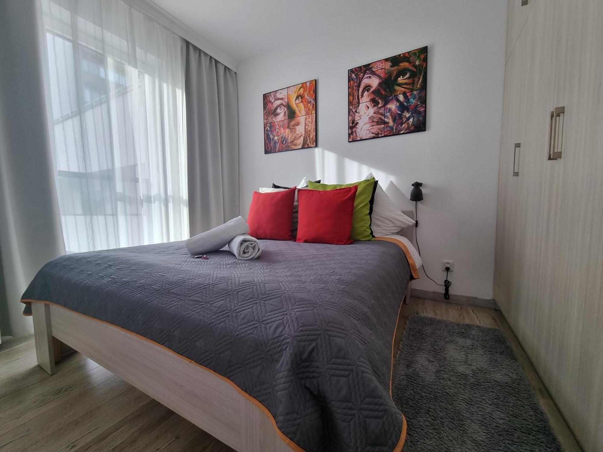 Q Apart Gold-Trzy Pokoje, Manufaktura, Klimatyzacja I Garaz Gratis, Tv Max, Fv, Gwarancja Zadowolenia Łódź Exterior foto