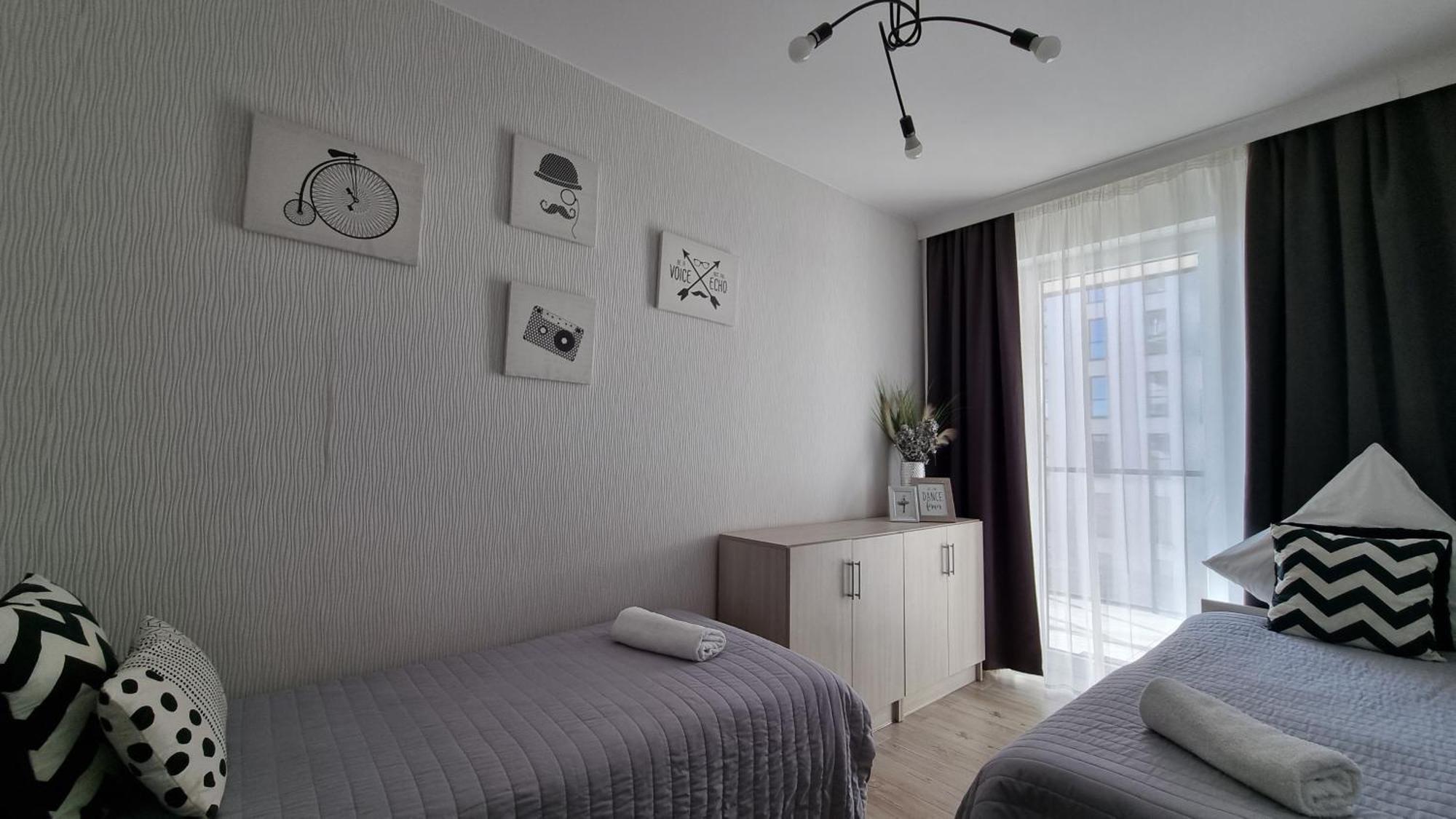 Q Apart Gold-Trzy Pokoje, Manufaktura, Klimatyzacja I Garaz Gratis, Tv Max, Fv, Gwarancja Zadowolenia Łódź Exterior foto